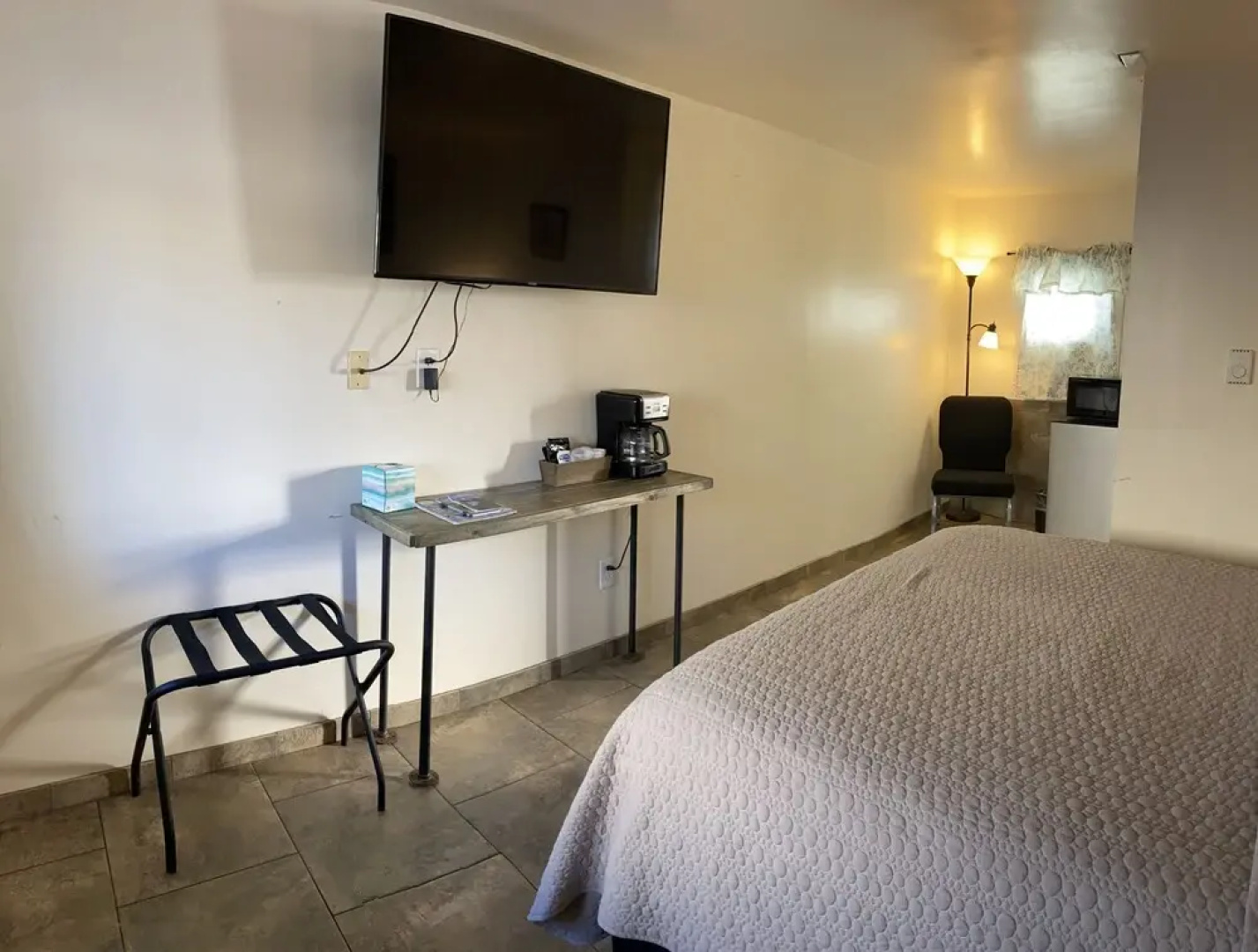 Selkirk Motel