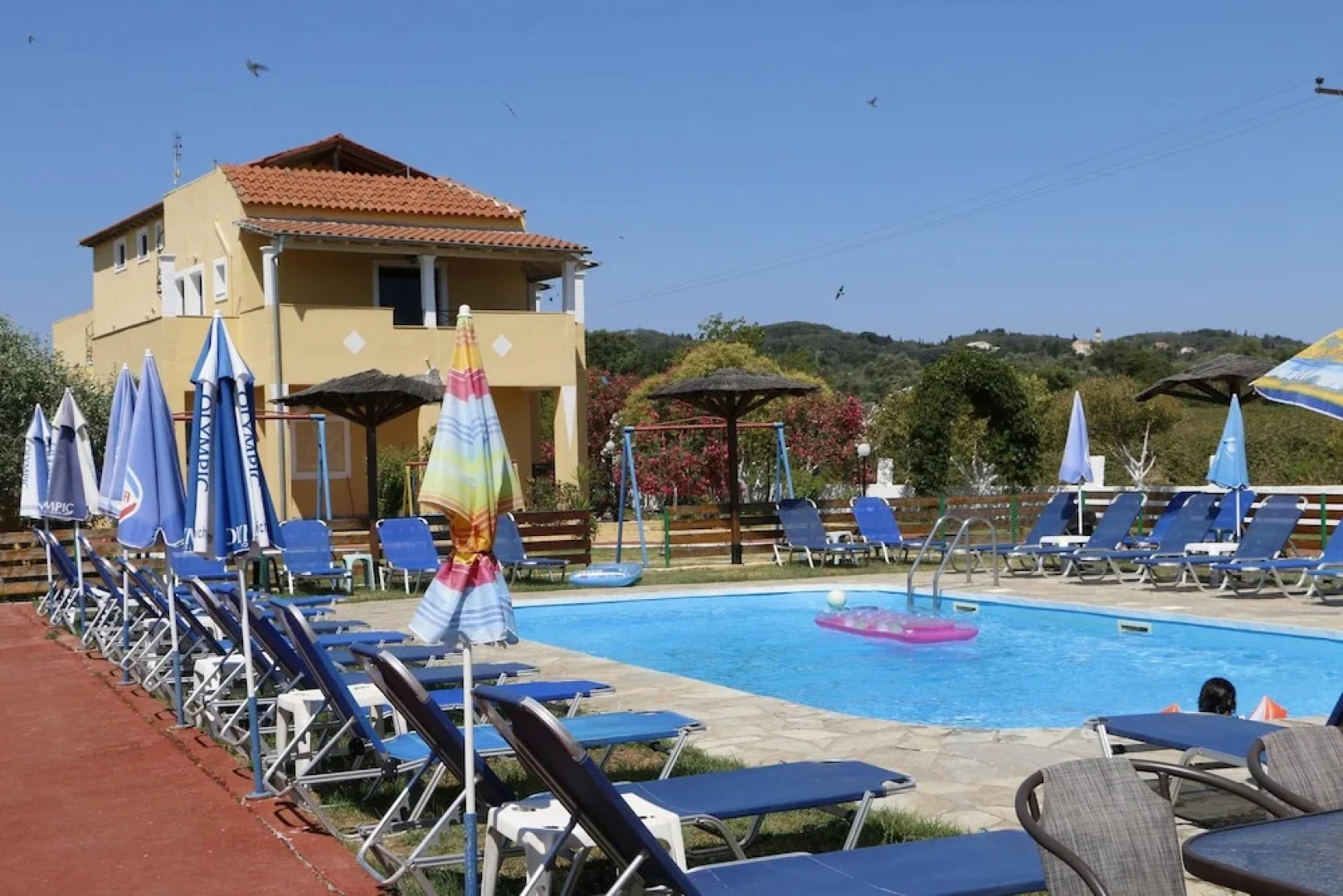 Studio in Corfou, With Pool Access, Balcony and Wifi