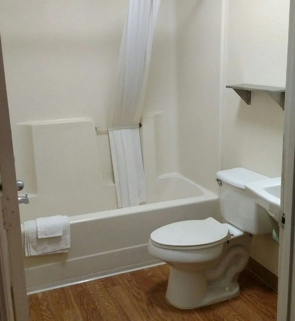 InTown Suites Extended Stay Gulfport MS