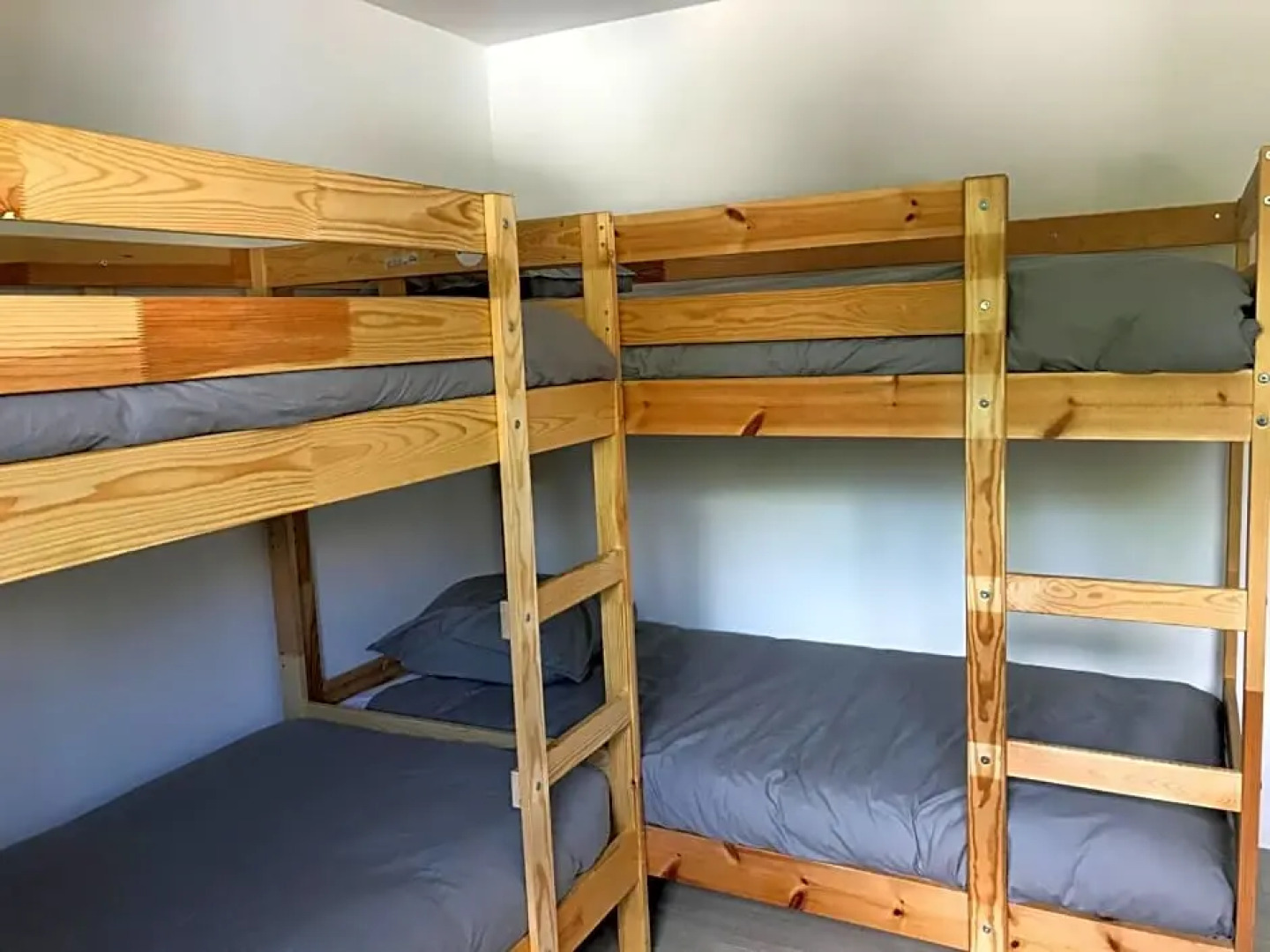 Alma Libre Yoga & Surf House