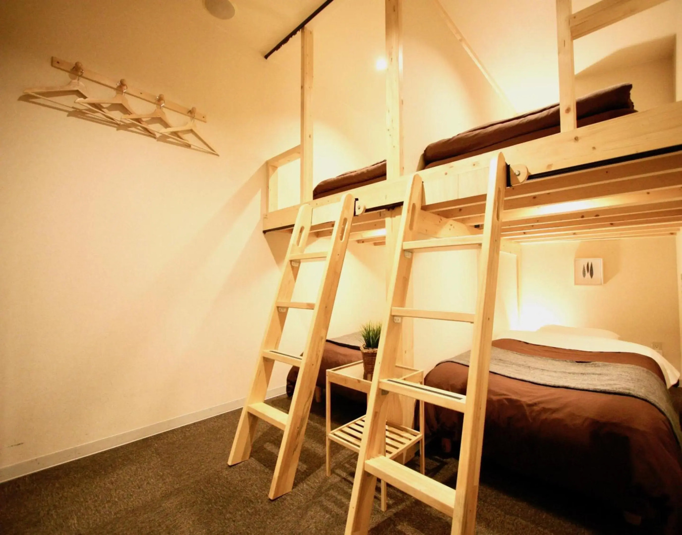 Osaka Guesthouse Nest - Hostel