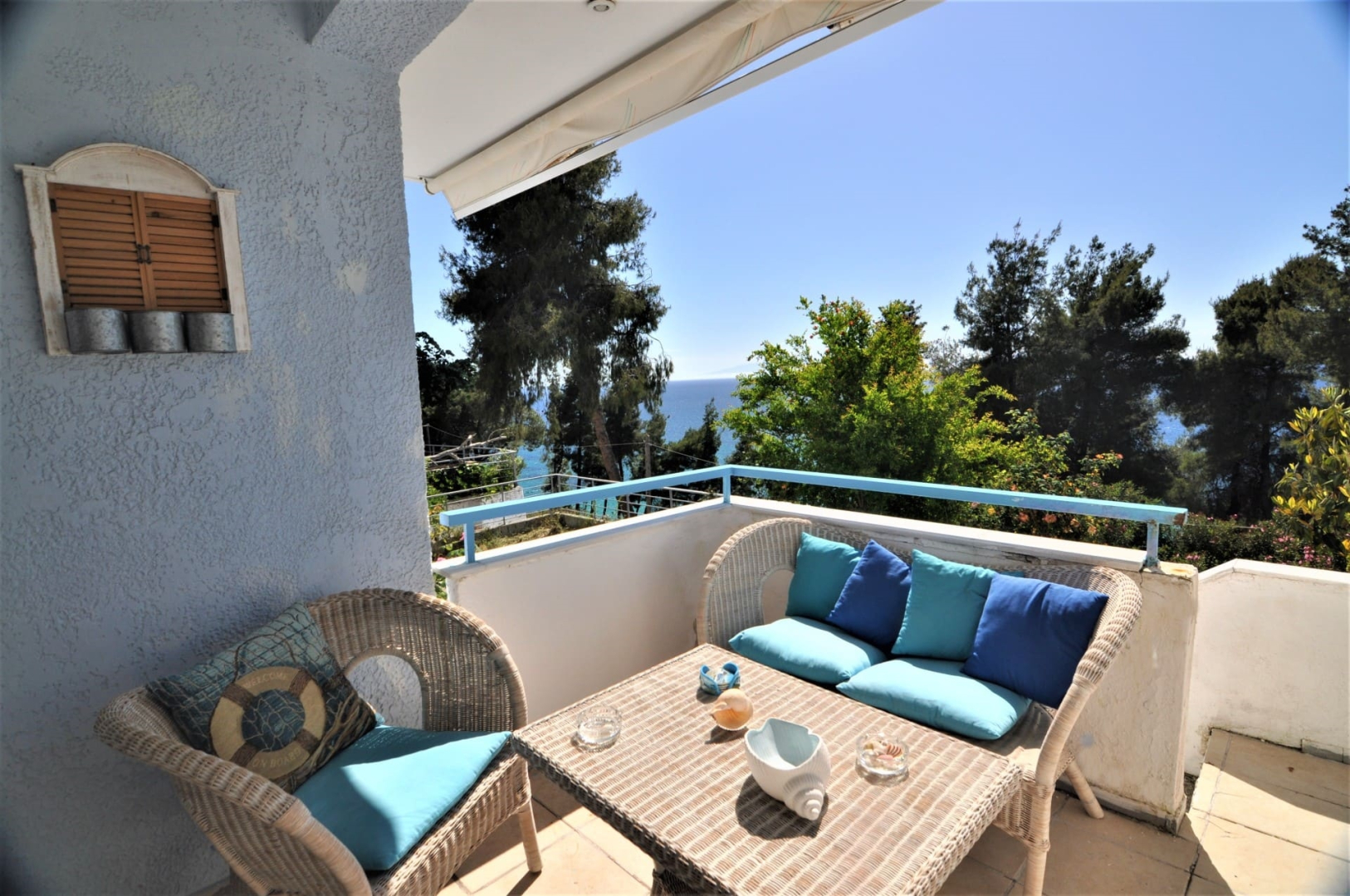 Zennova #15 Naftilos Family Summer House