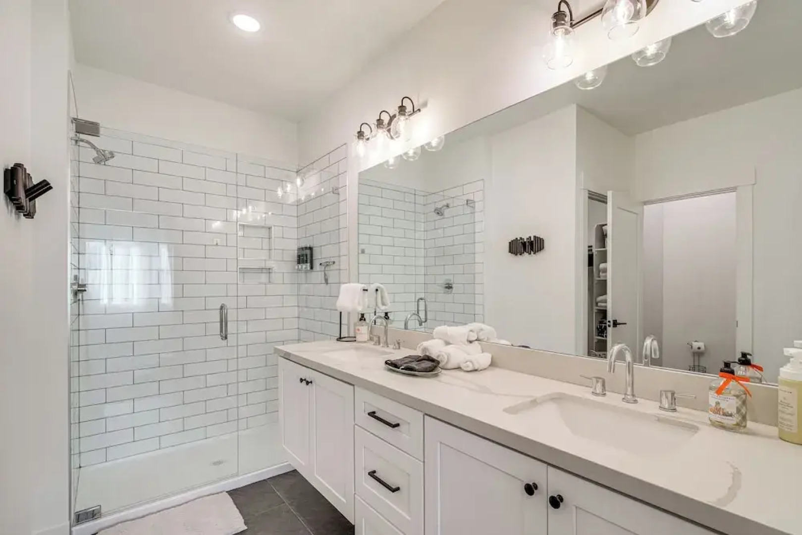 Eagle Point Golf Retreat: Pool Access + Patio!