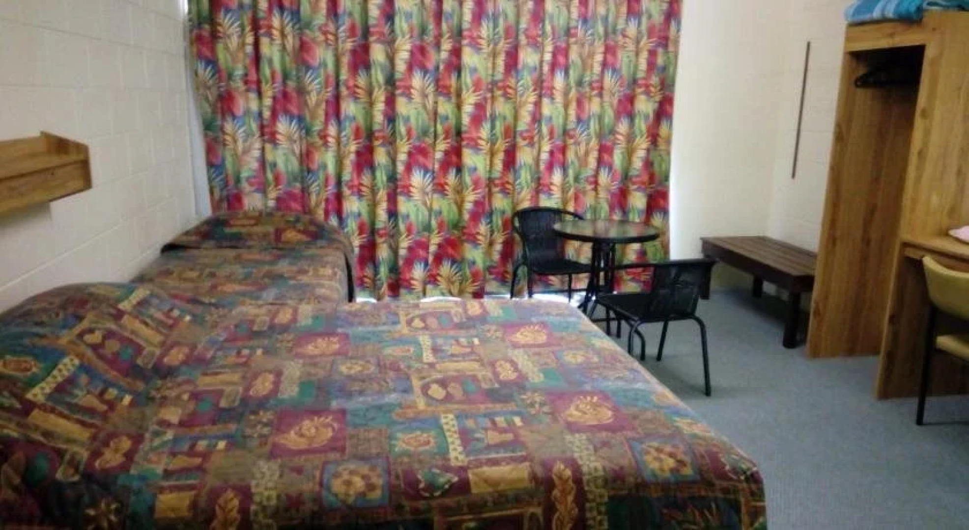 The Islands Inn Motel