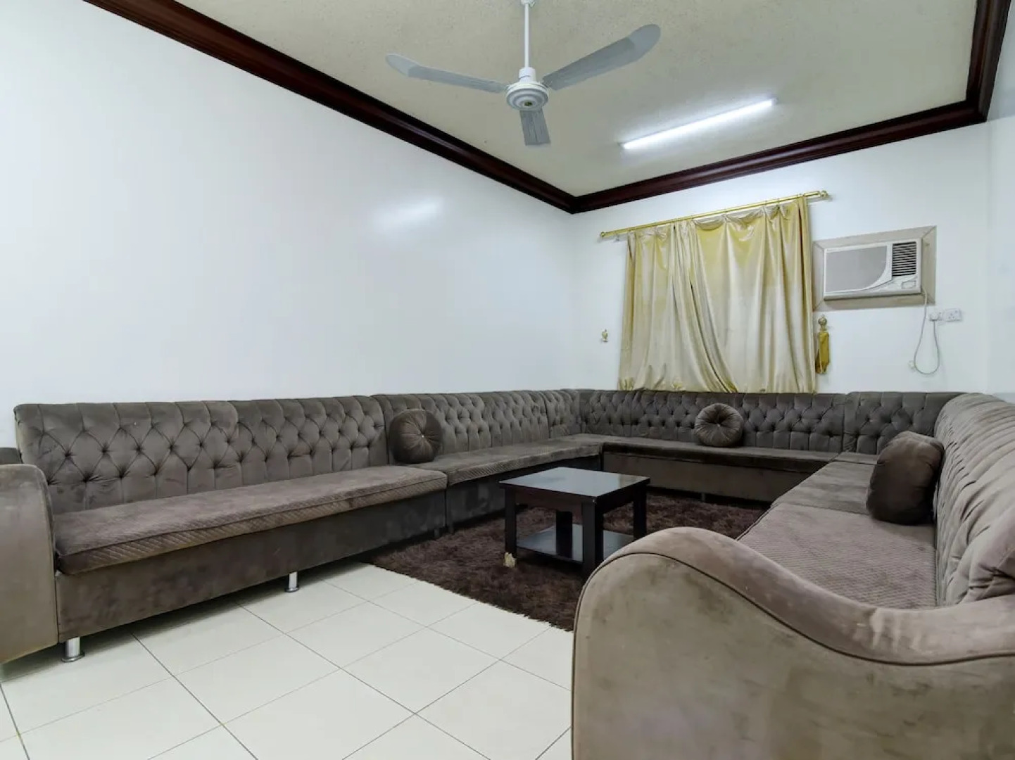 Oyo 382 Najmat Alafg Furnished Apartment
