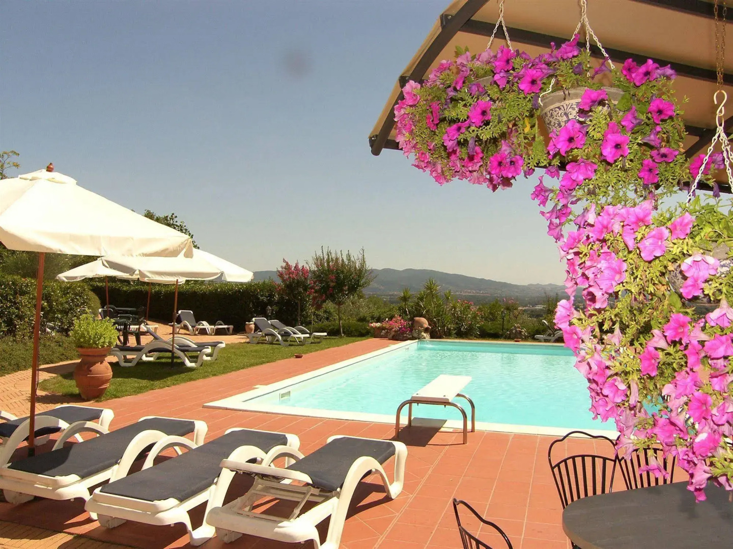 Domus Volumnia Country House