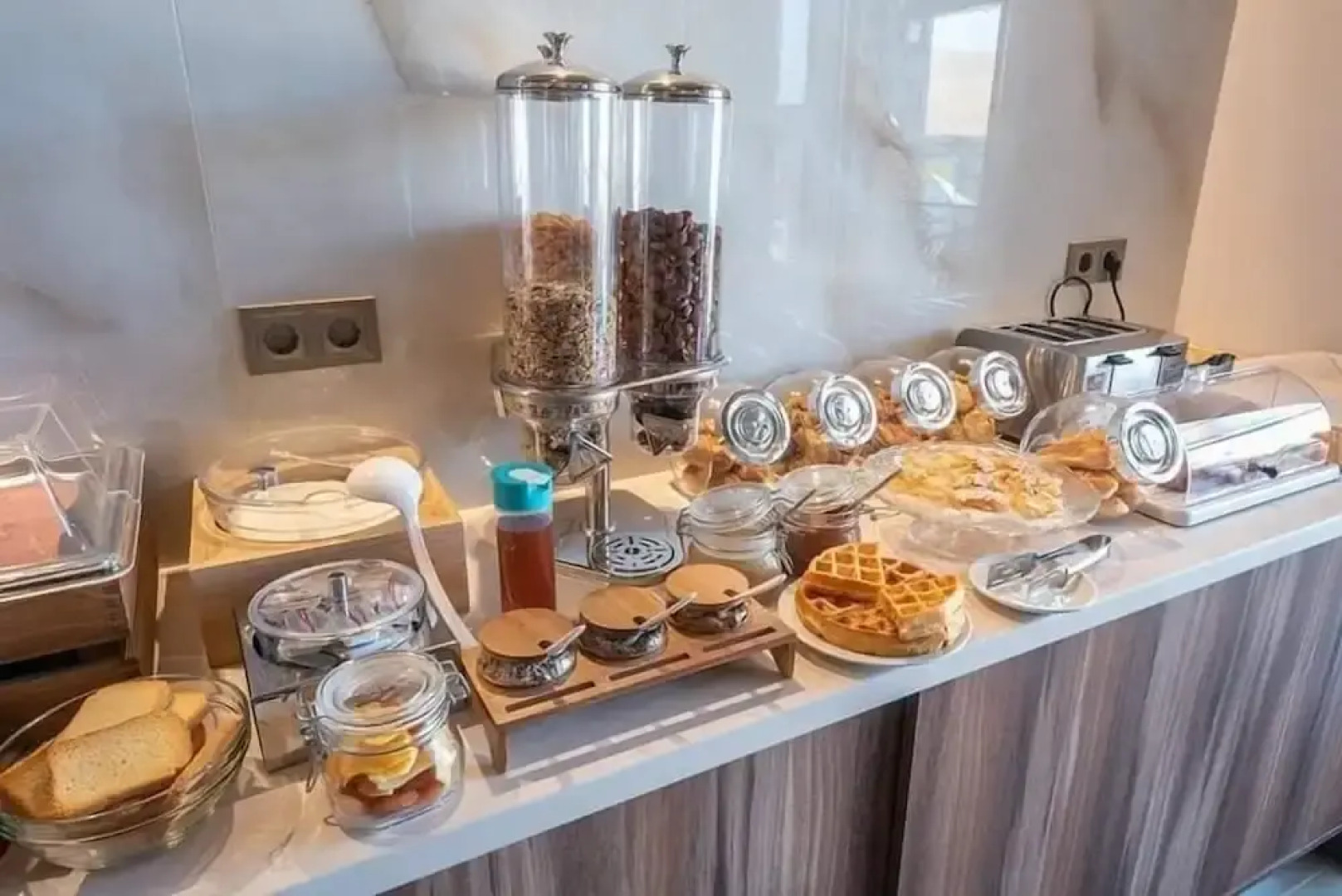 Lithoessa Luxury Apartments