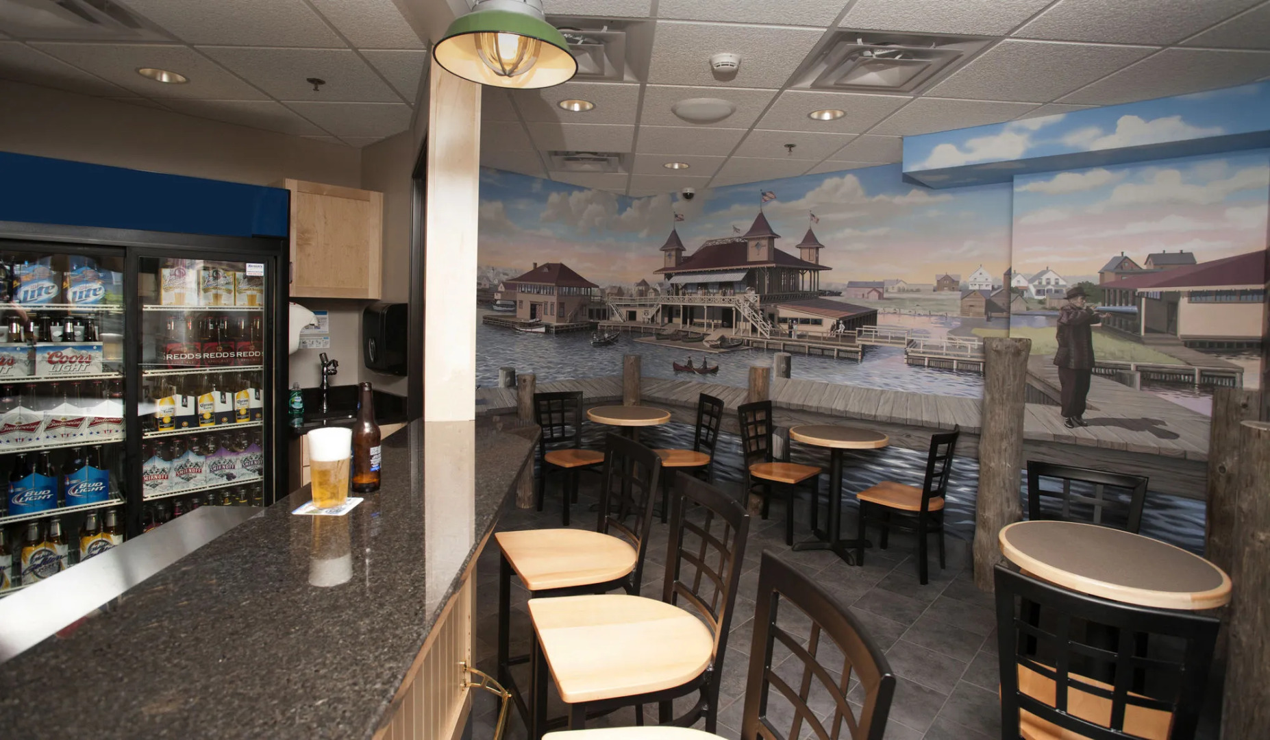 Park Point Marina Inn