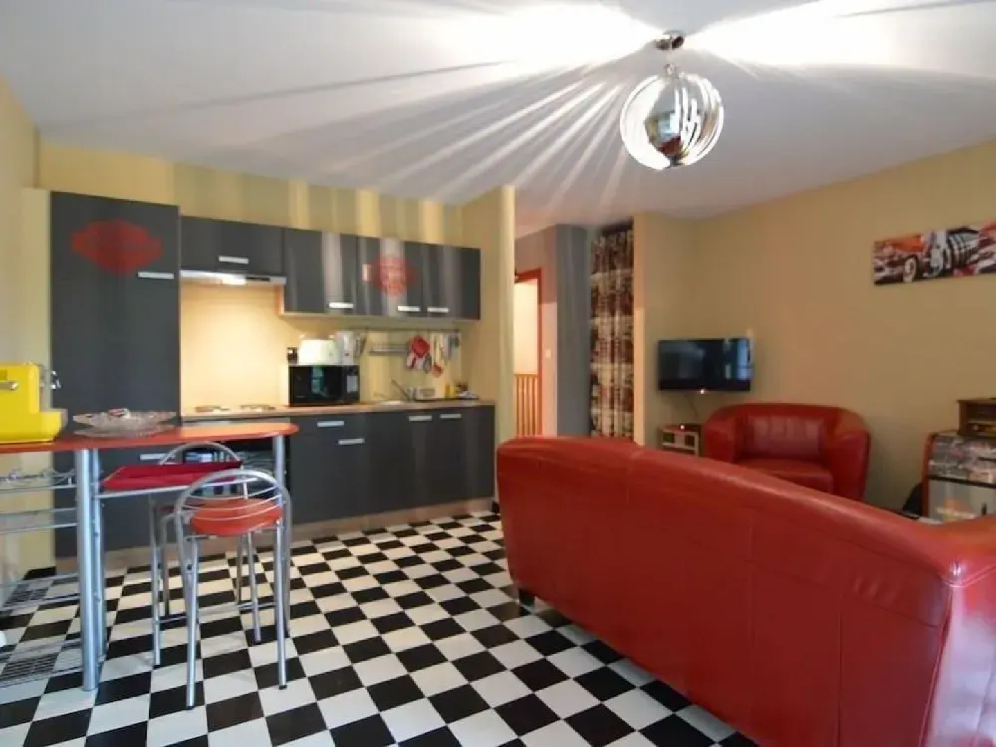 Guest House Western City