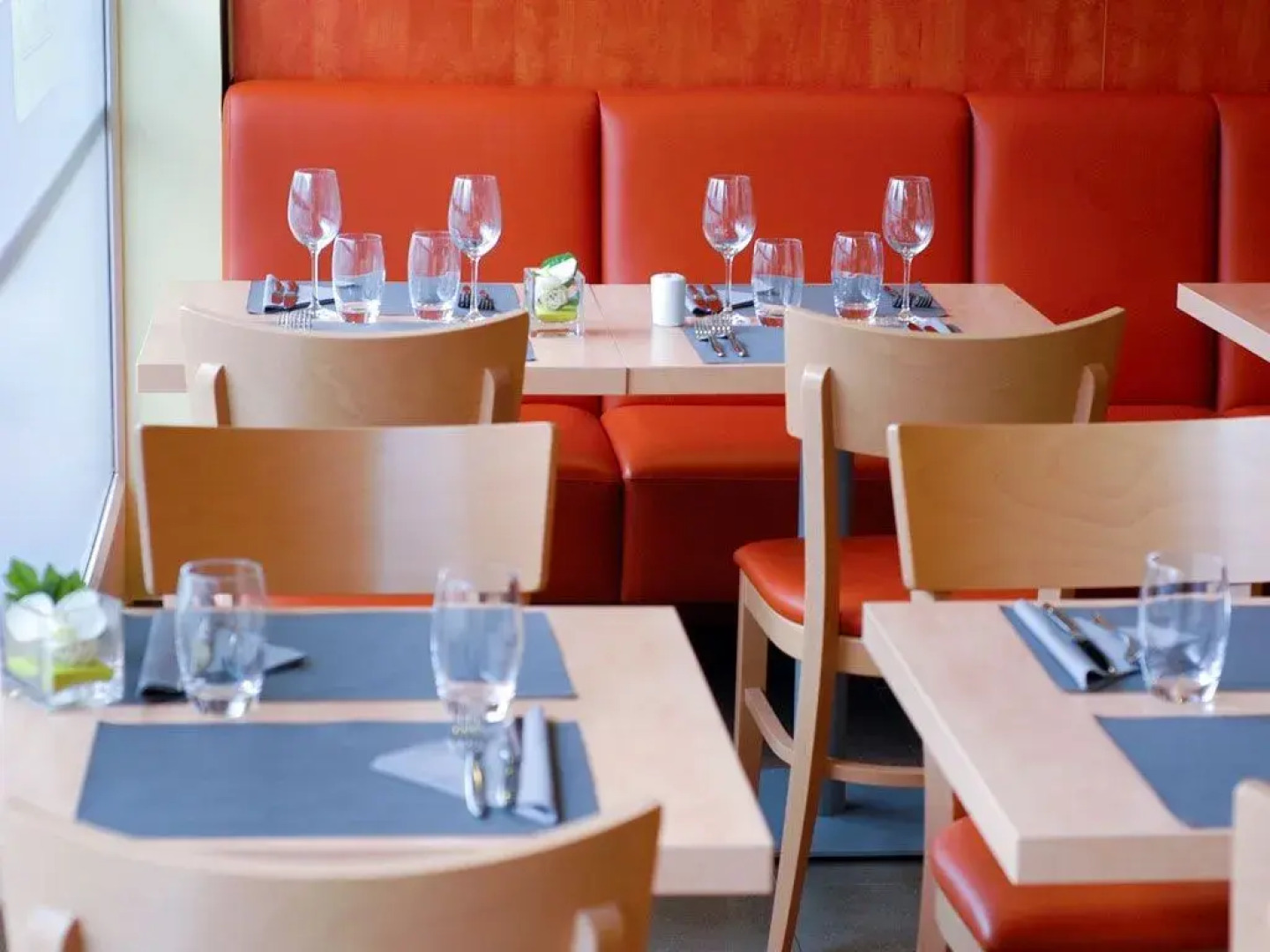 Hotel ibis Strasbourg Aeroport Le Zenith