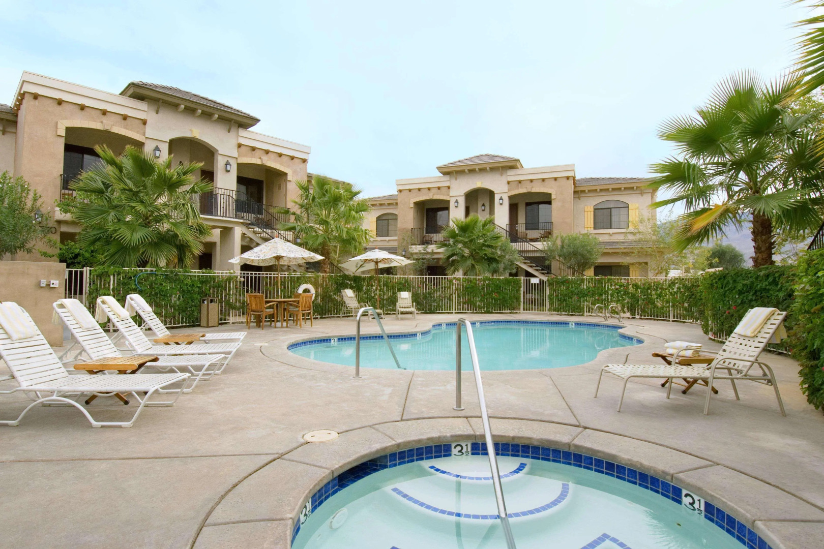 Embassy Suites La Quinta Hotel & Spa