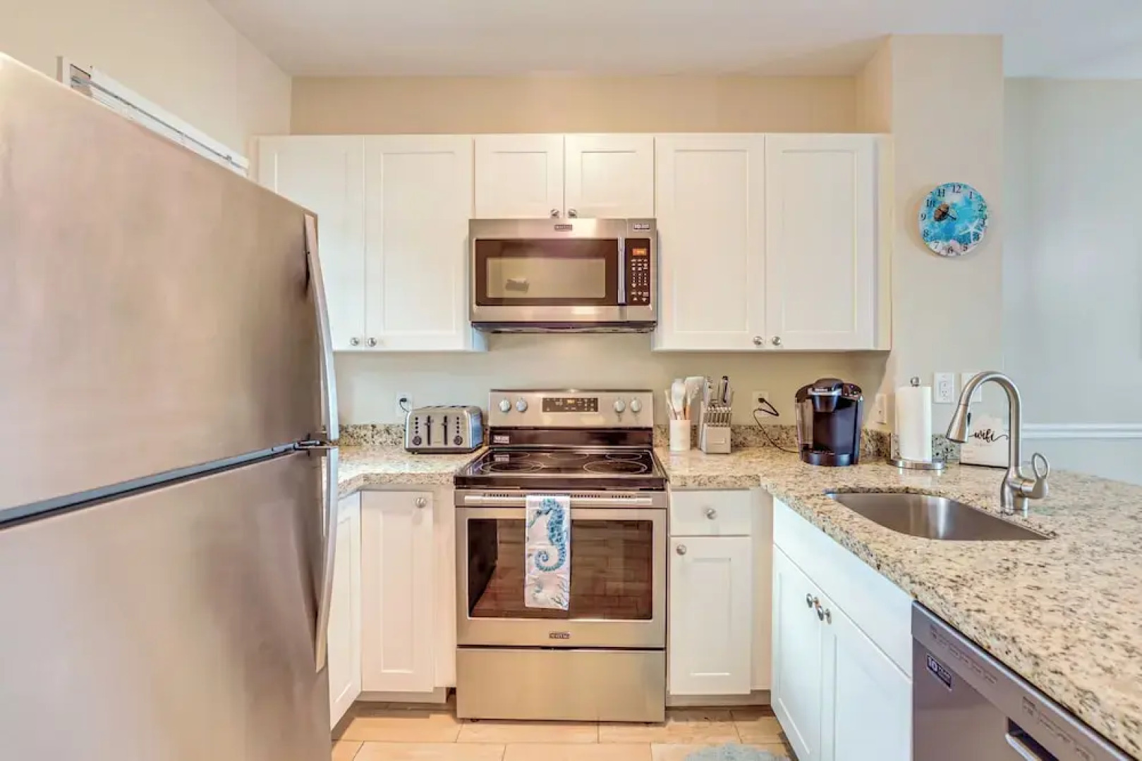 Oceanfront Duck Key Villa: 2 Marinas Steps Away!