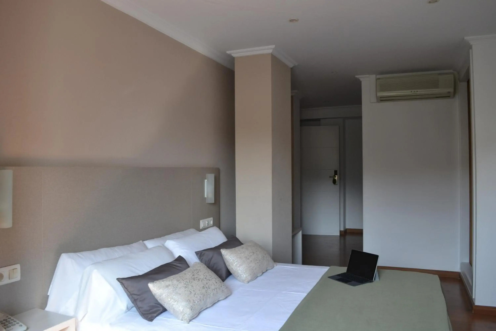 Duerming Villa de Sarria Hotel