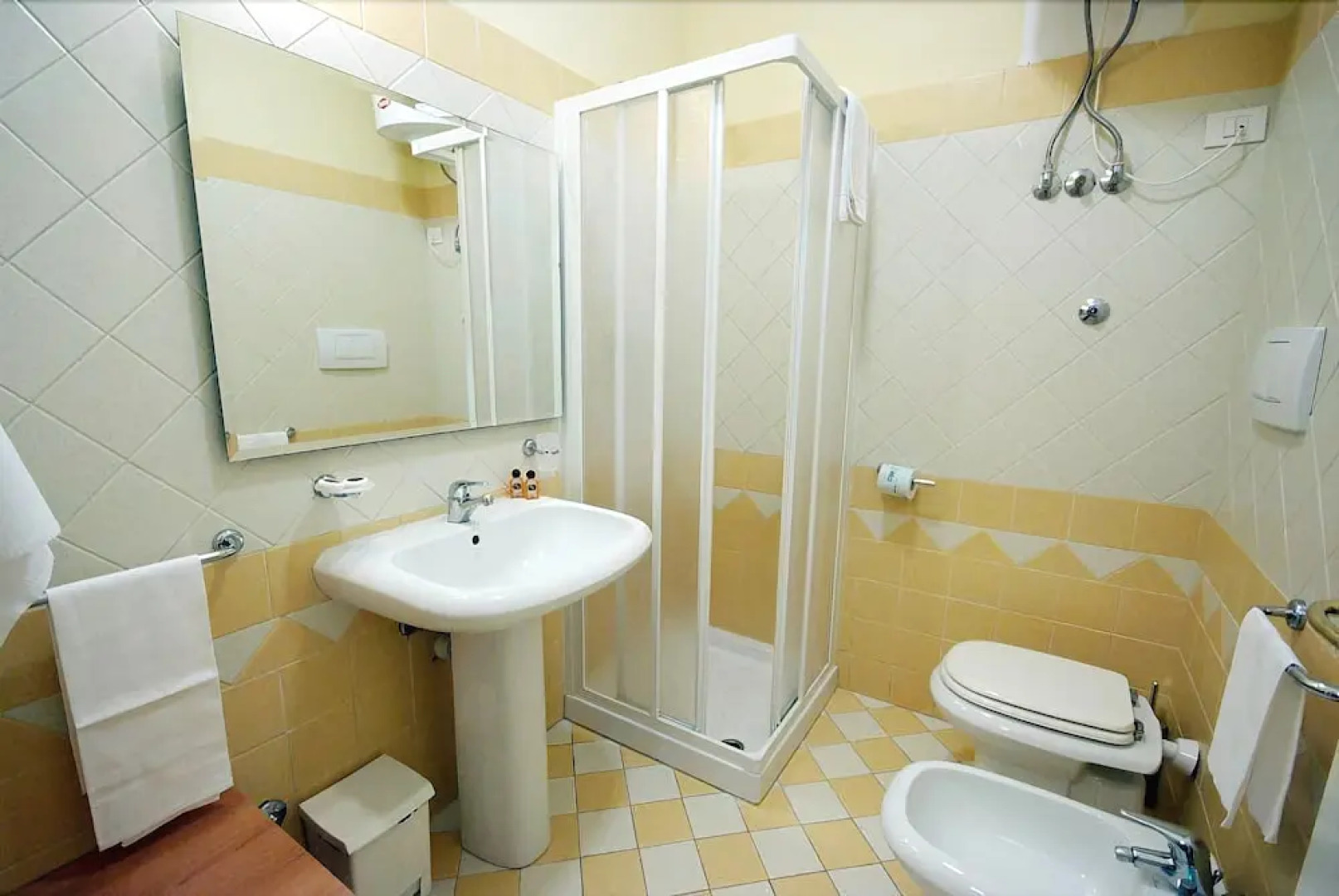 Locanda del Borgo B&B Helios Relais