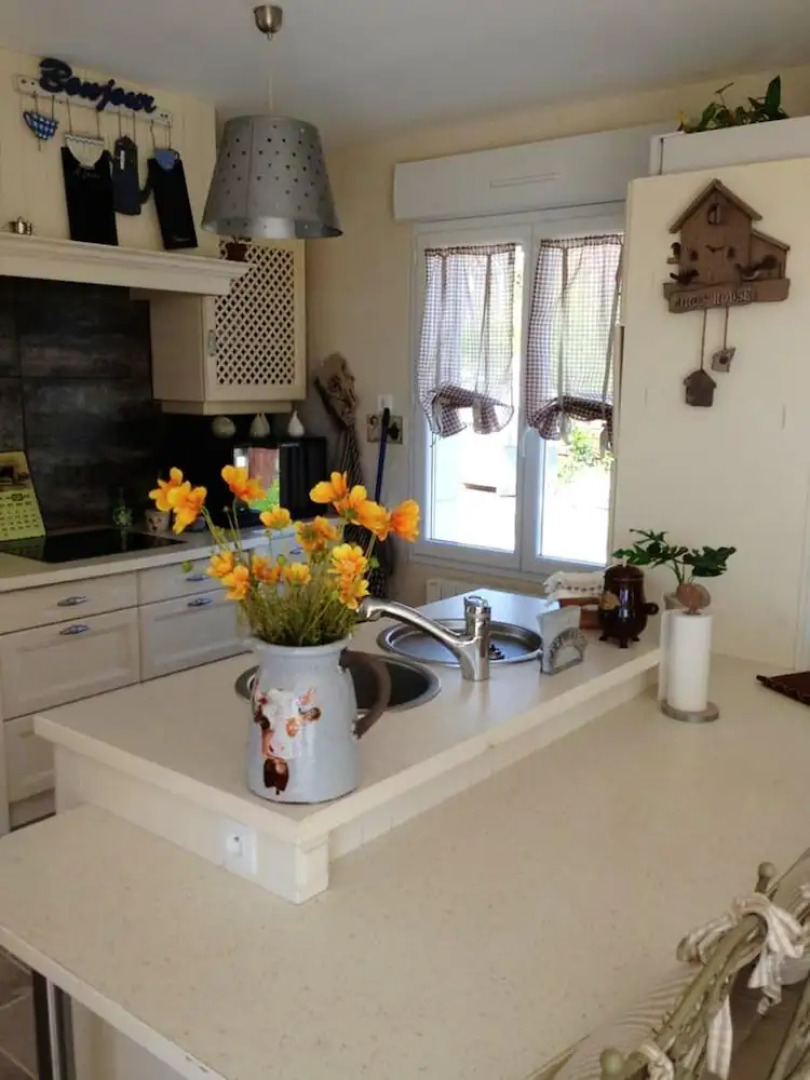 House With 2 Bedrooms in Saint Aignan, With Enclosed Garden and Wifi