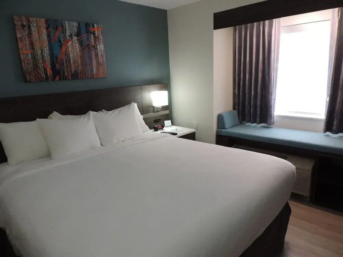 MainStay Suites Clarion, PA near I-80