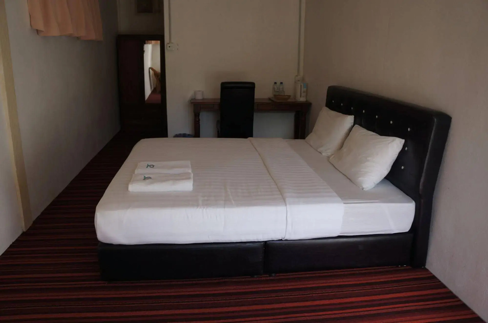 OYO 90037 The 7 Lodge Tambunan