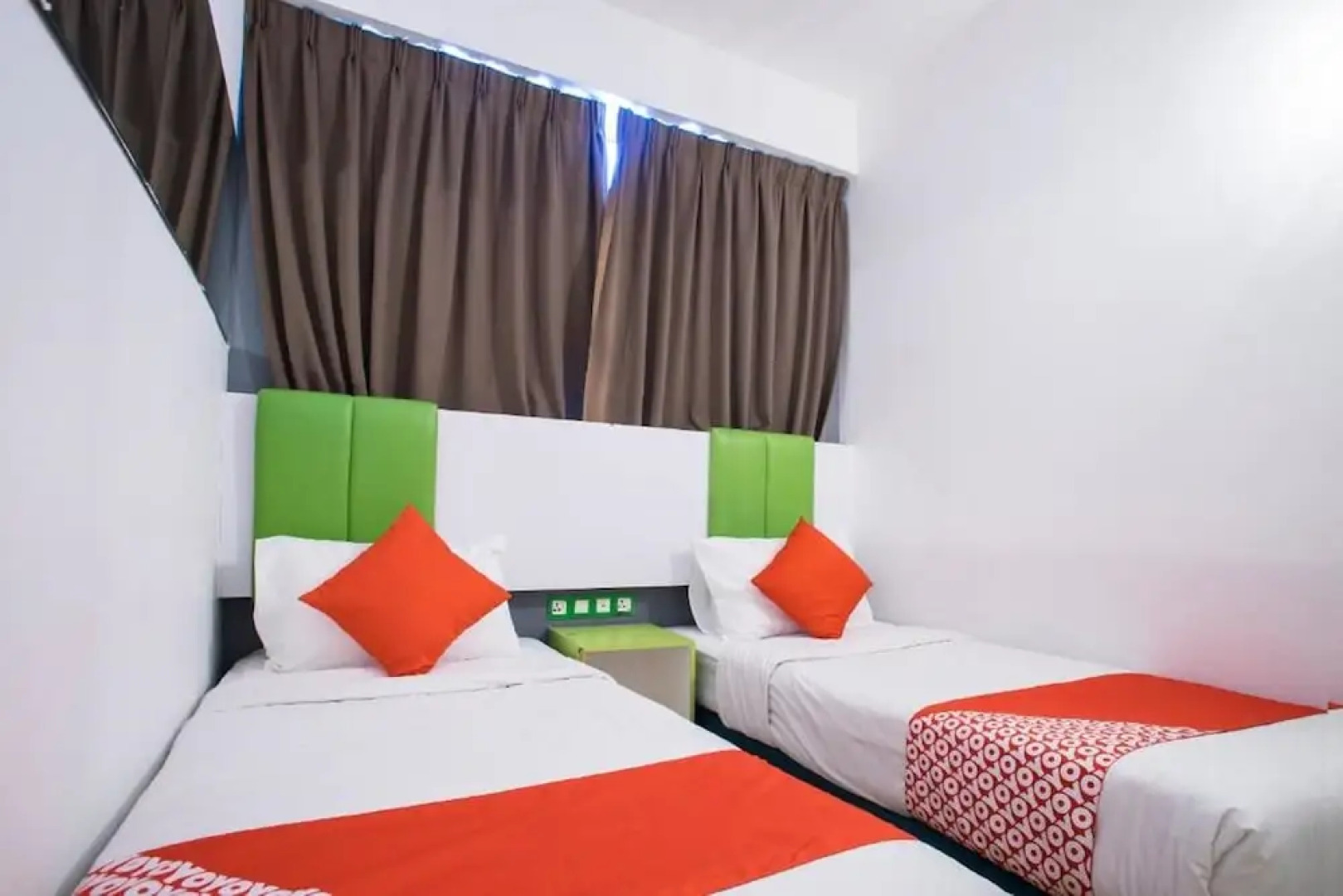 Отель Seeds Bukit Bintang