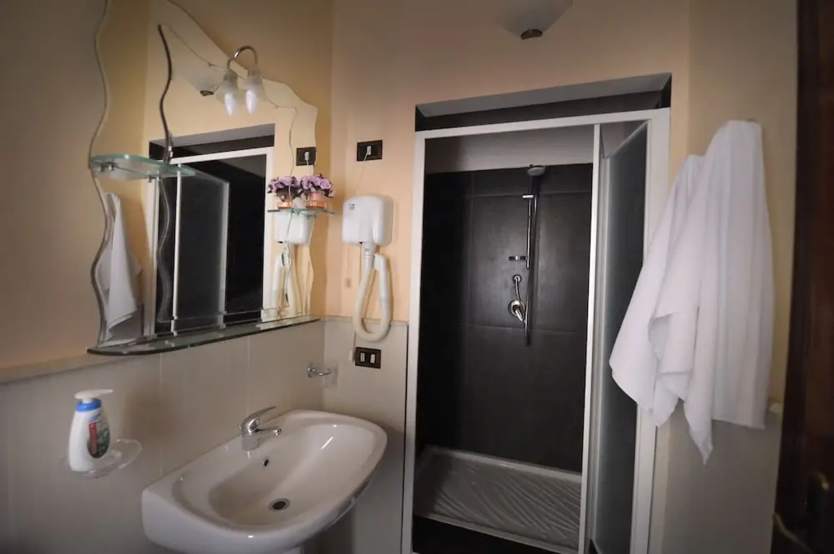 Hotel Piccolo di Corduneanu Aurora