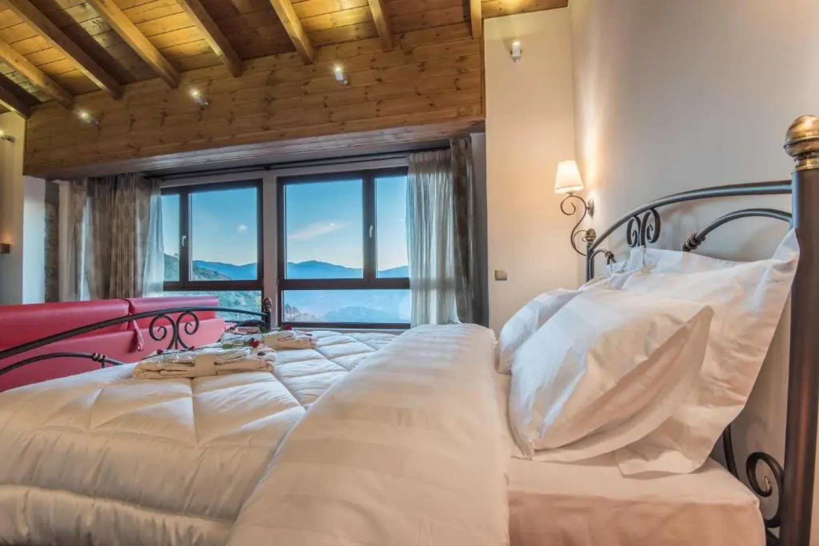 The View Village - Villas Suites & Spa