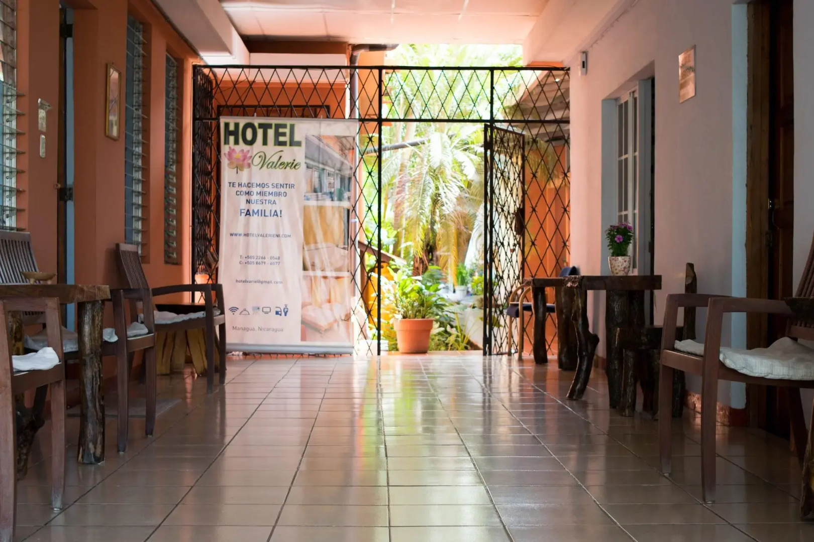 Hotel Valerie