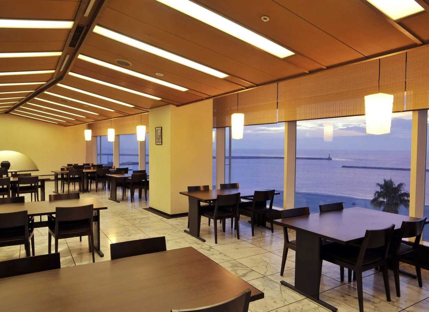 Irago Resort & Convention Hotel