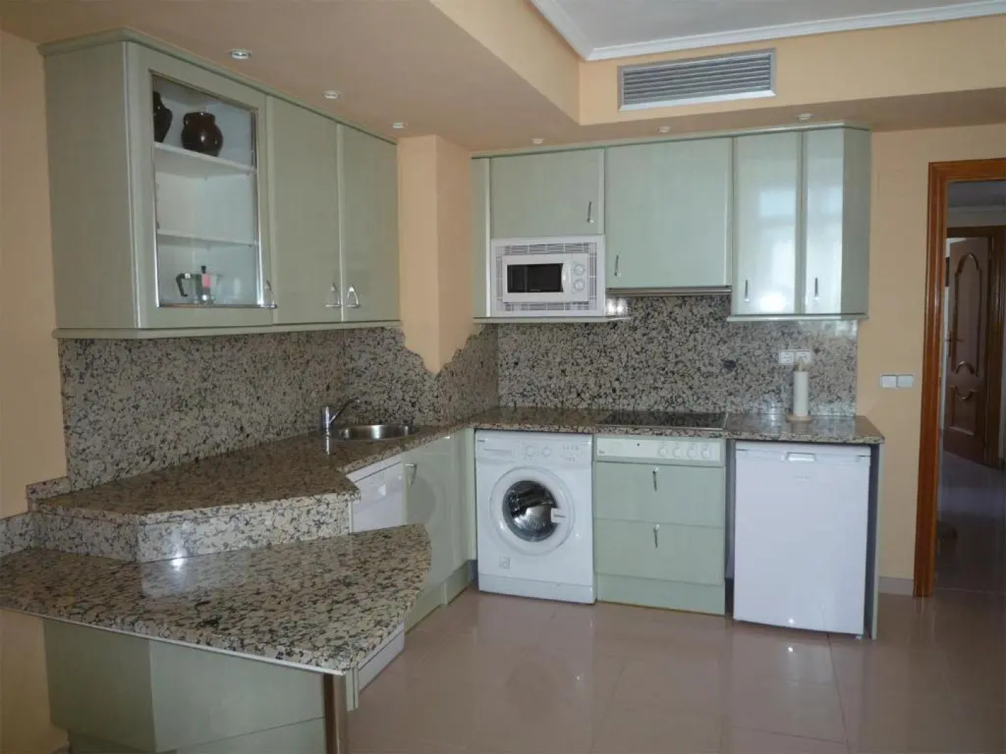 Apartamentos Edificio Aguilas