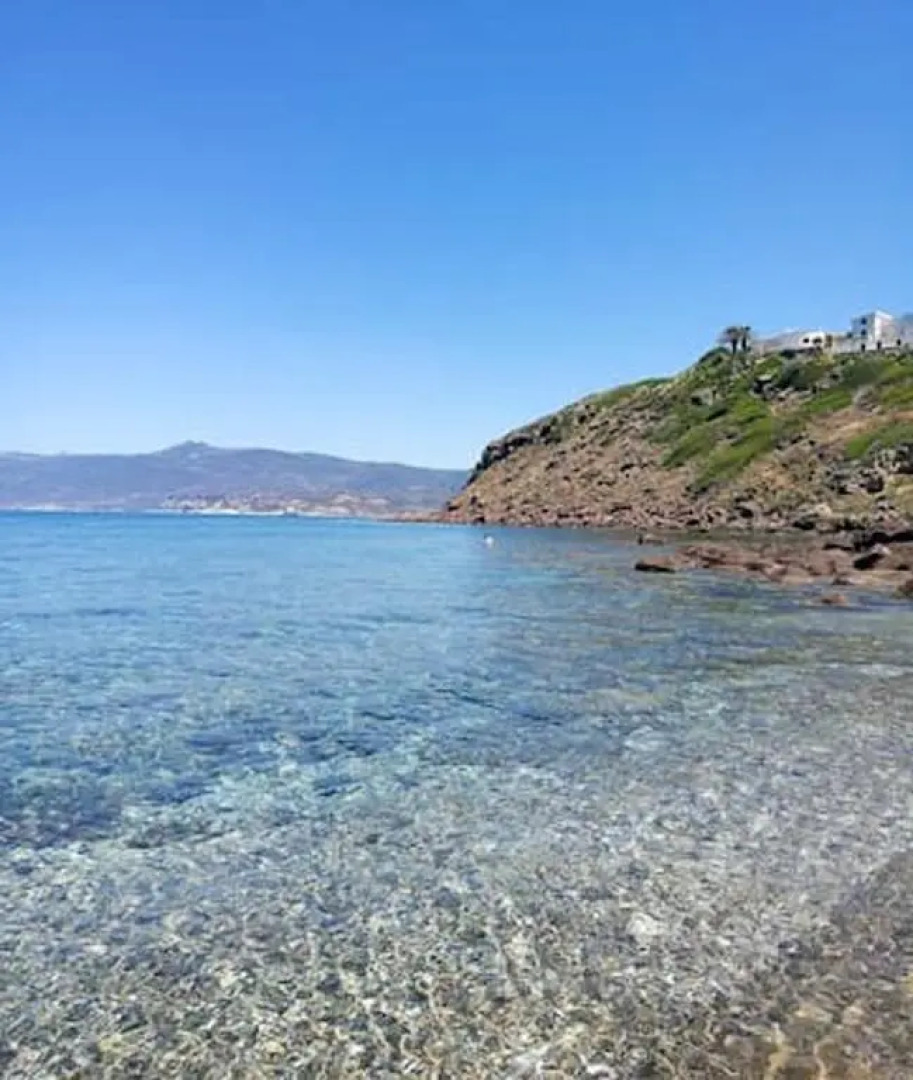 3 bedrooms villa at Magomadas 10 m away from the beach with sea view terrace and wifi