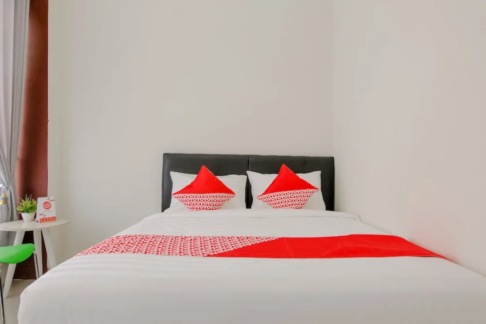 Capital O 2798 Semeru Residence Syariah