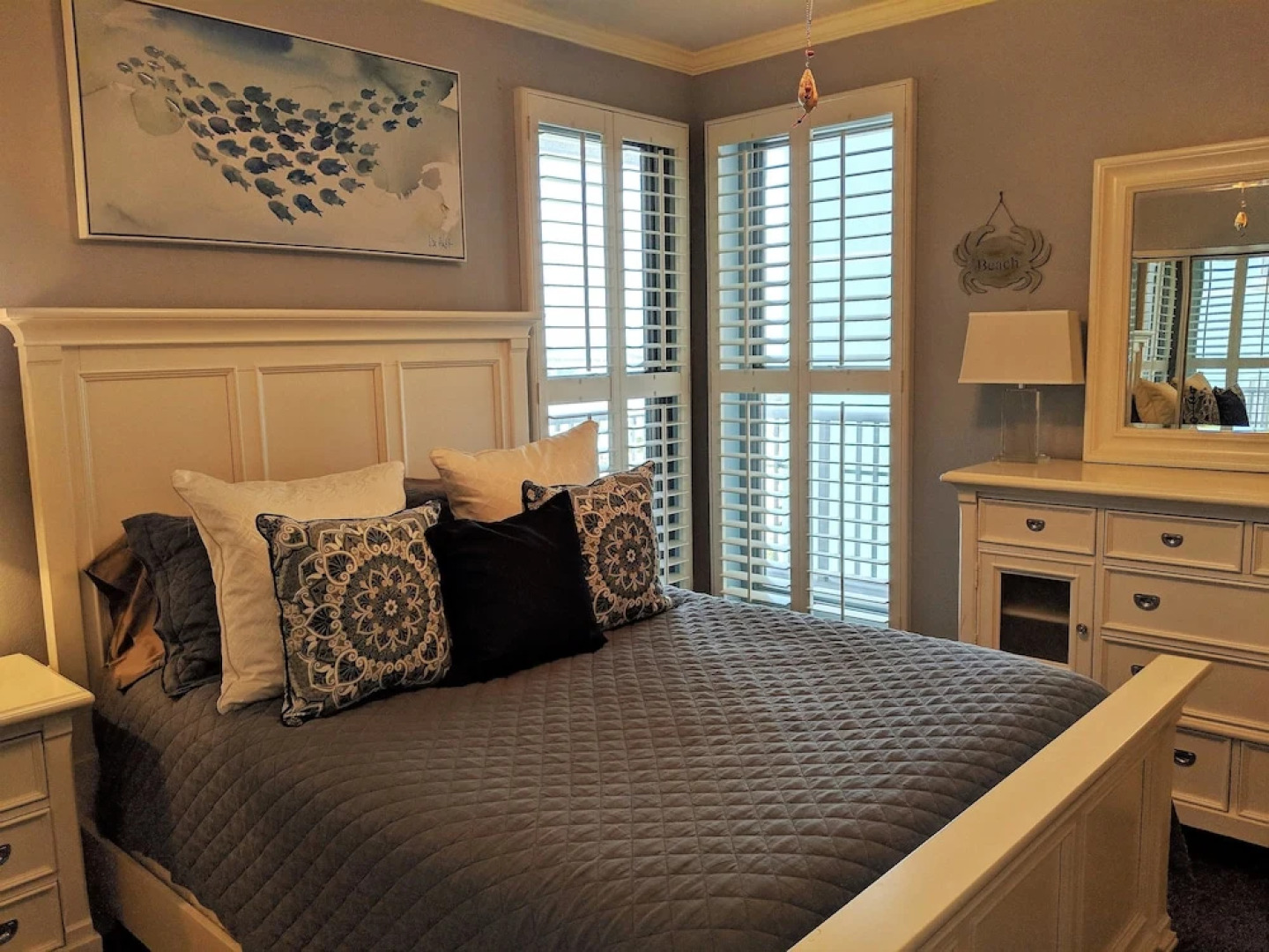 Emerald Dolphin by Surfside VR