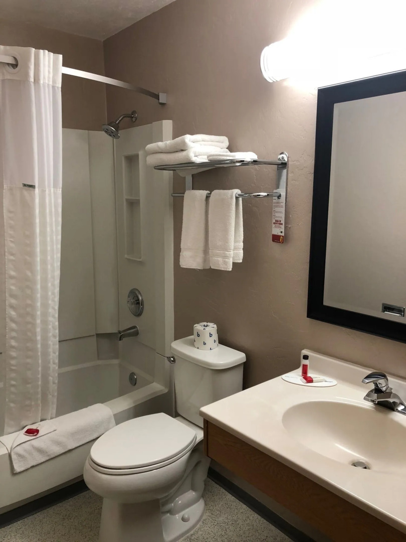 Отель Super 8 by Wyndham Port Angeles at Olympic National Park