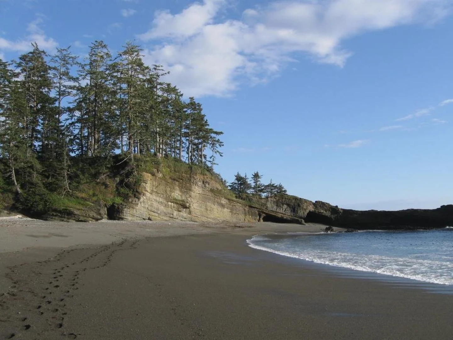 Kingfisher Lodge and Marina