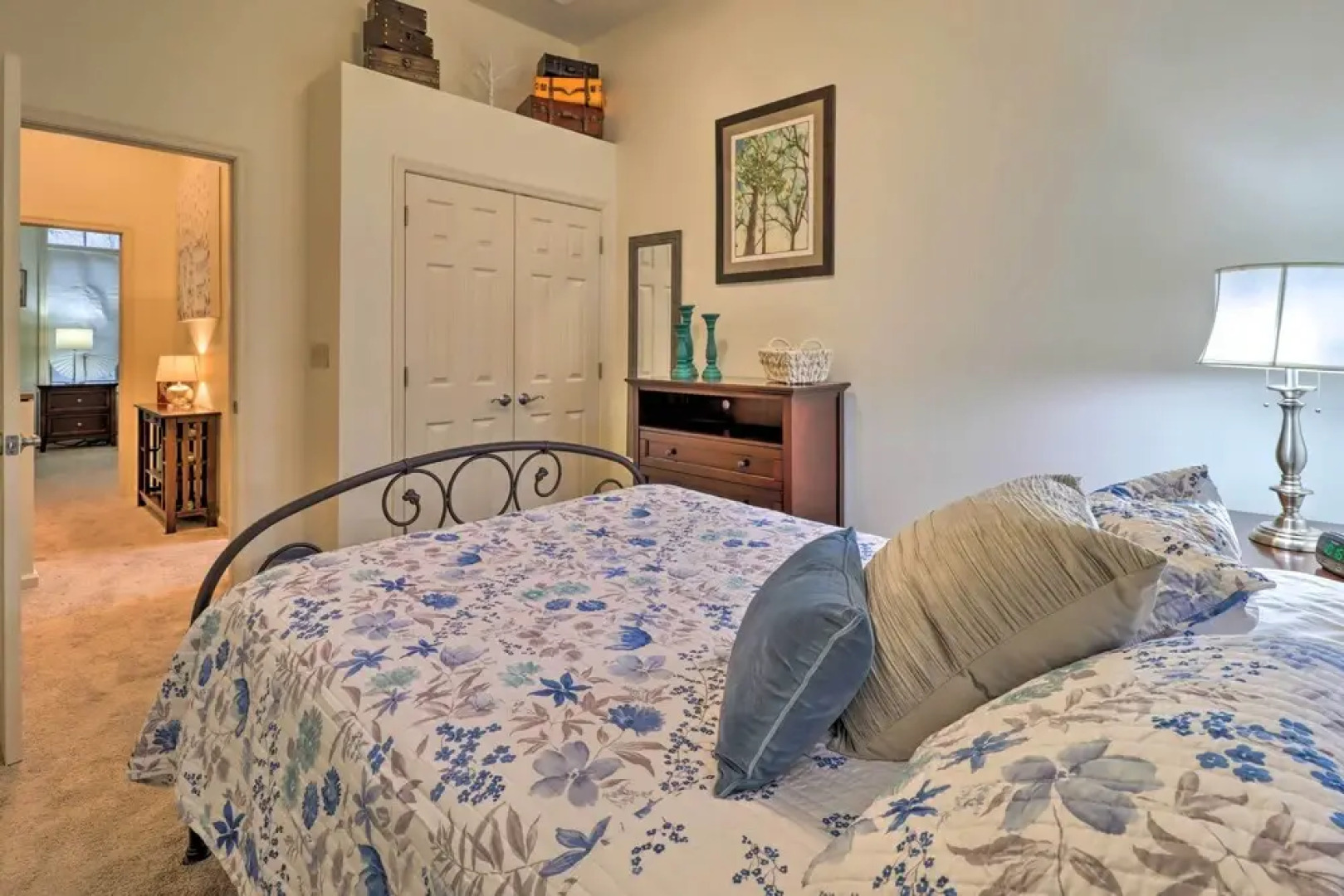 Poconos Townhome - Walk to Big Boulder Lake!