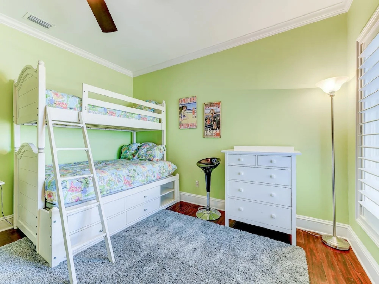 Paradise Palms by Vtrips