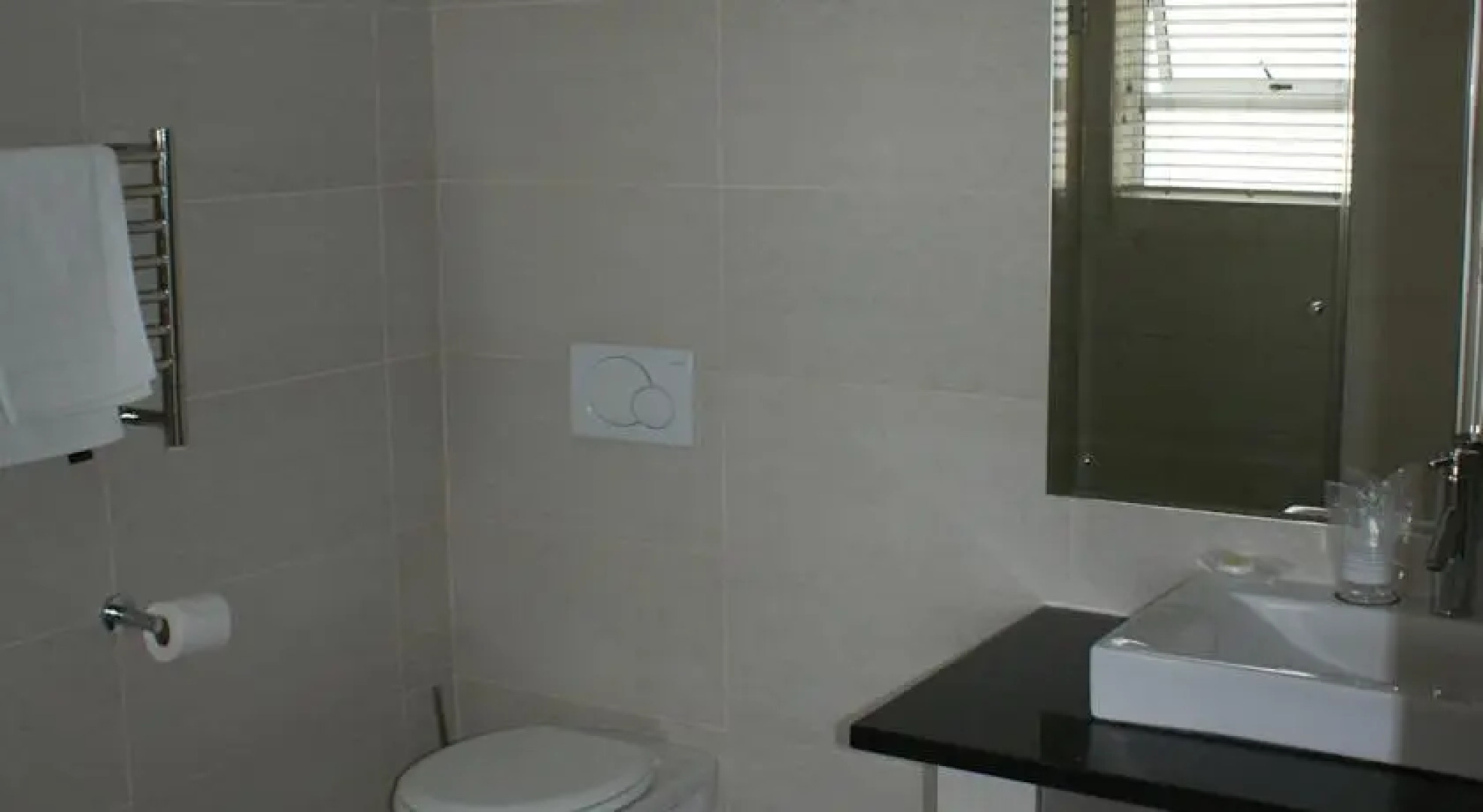 Moya Manzi Beach House