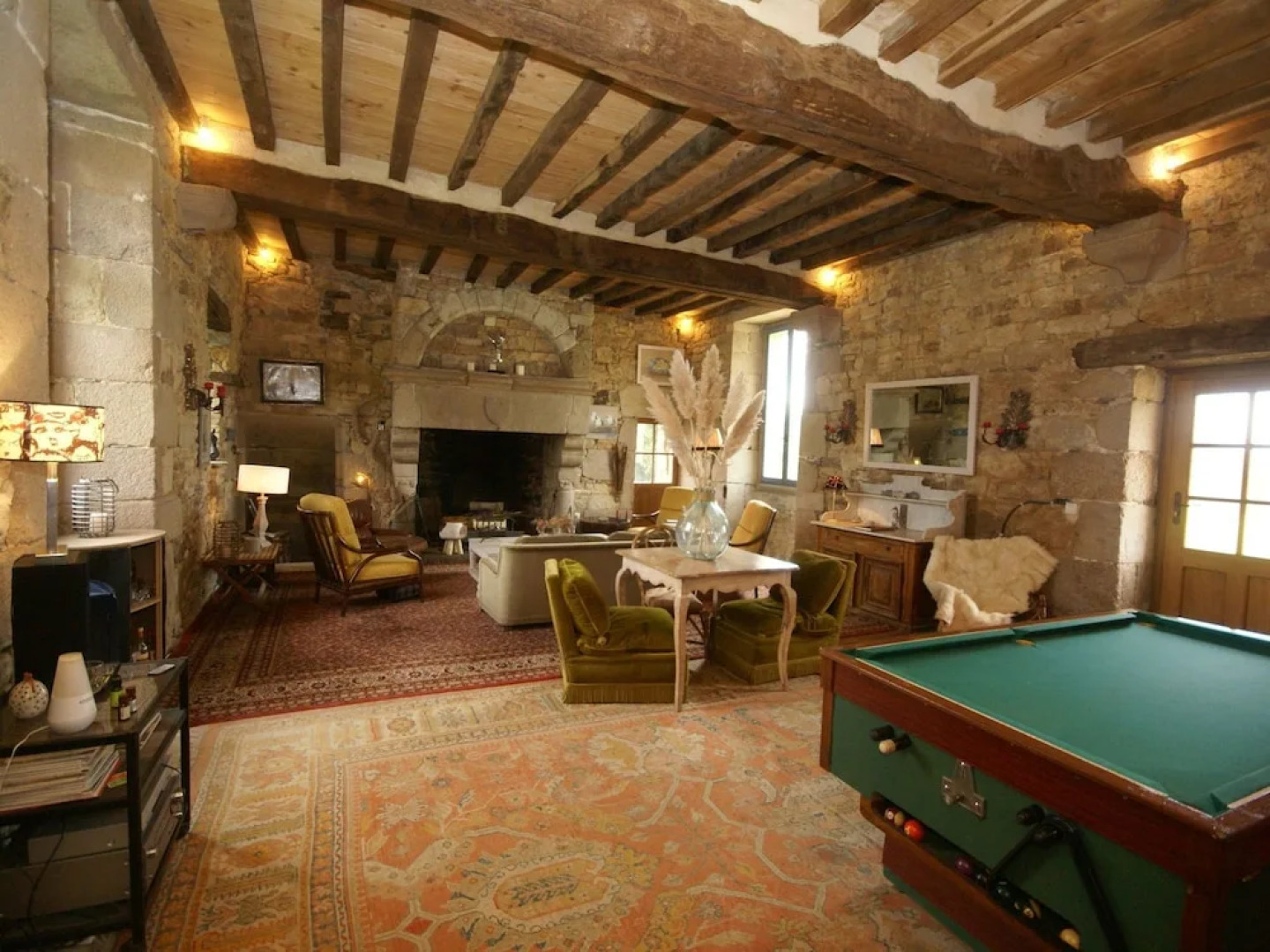 Authentic 17th Century Home With Vast Garden, 4km From the Beach