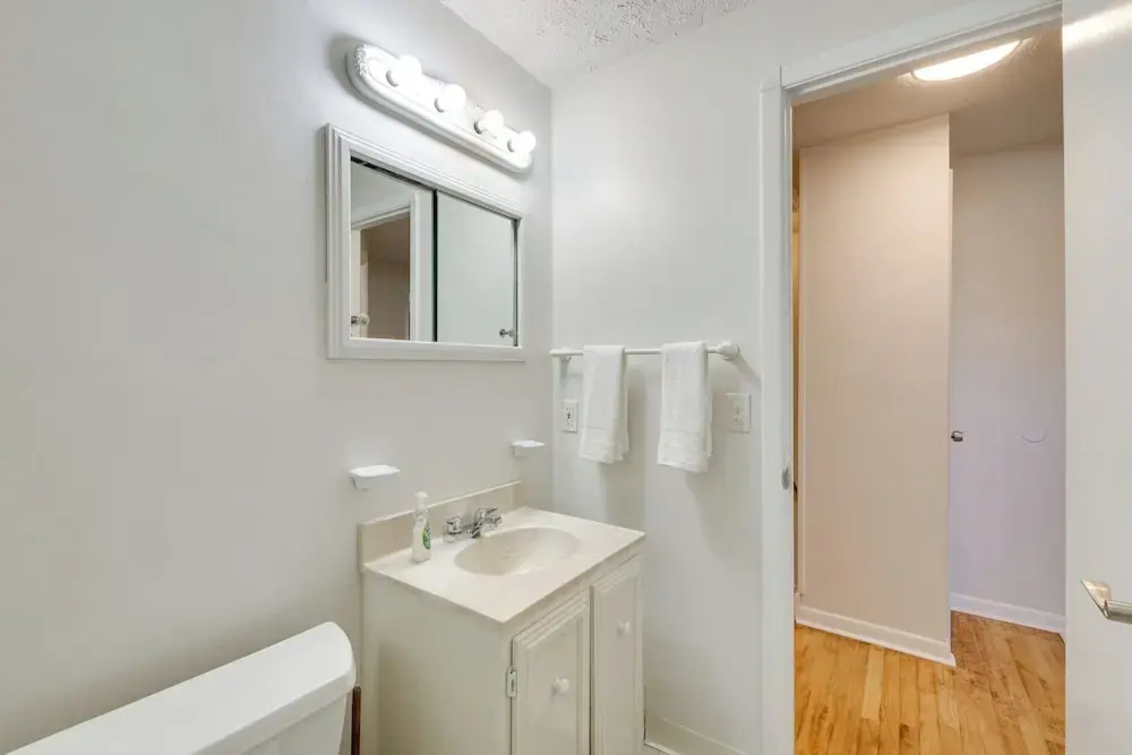 Cleveland Home w/ Fenced Yard ~ 10 Mi to Downtown!