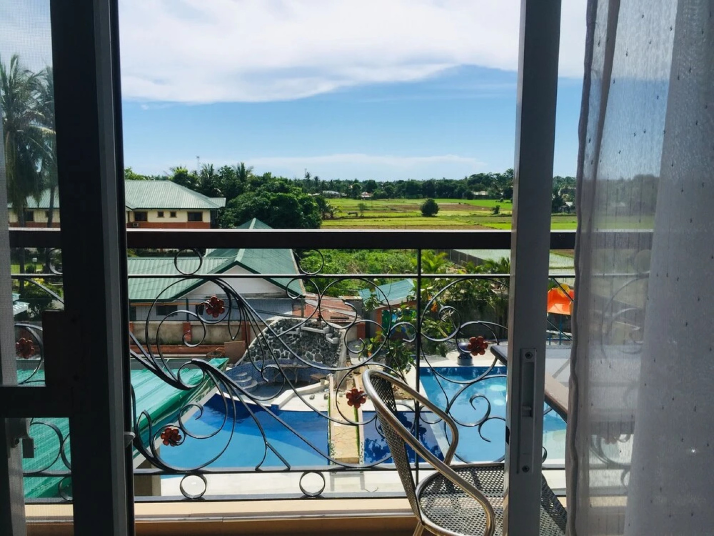 ZEN Rooms Aloha Nui Hotel