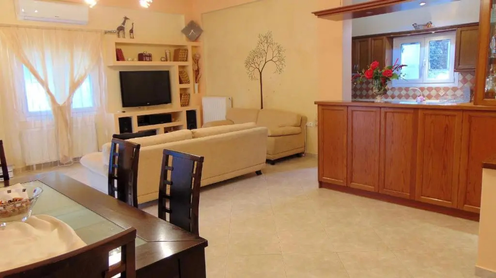 Summer Village House Popi