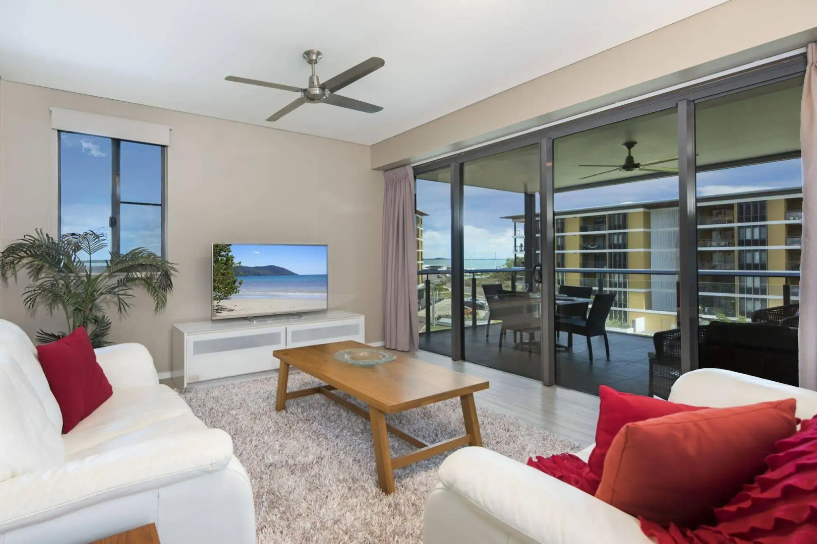 Darwin Waterfront Luxury Suites