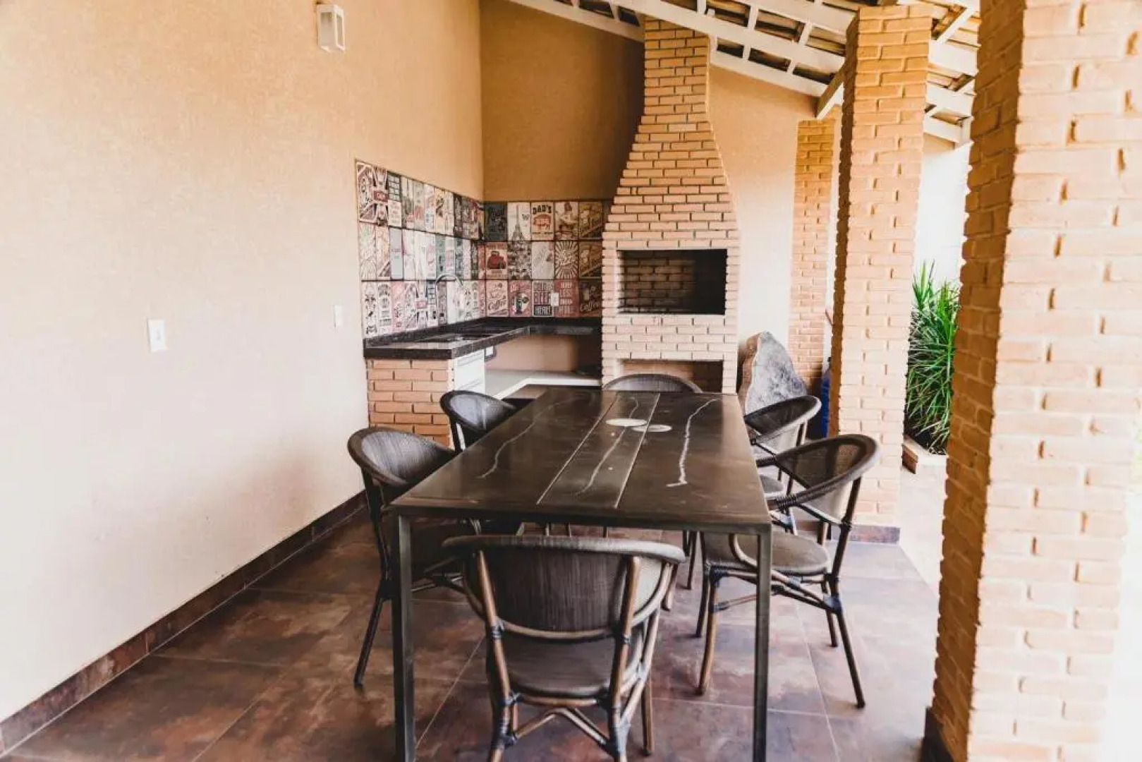 Incrivel casa com ampla area de lazer em Atibaia