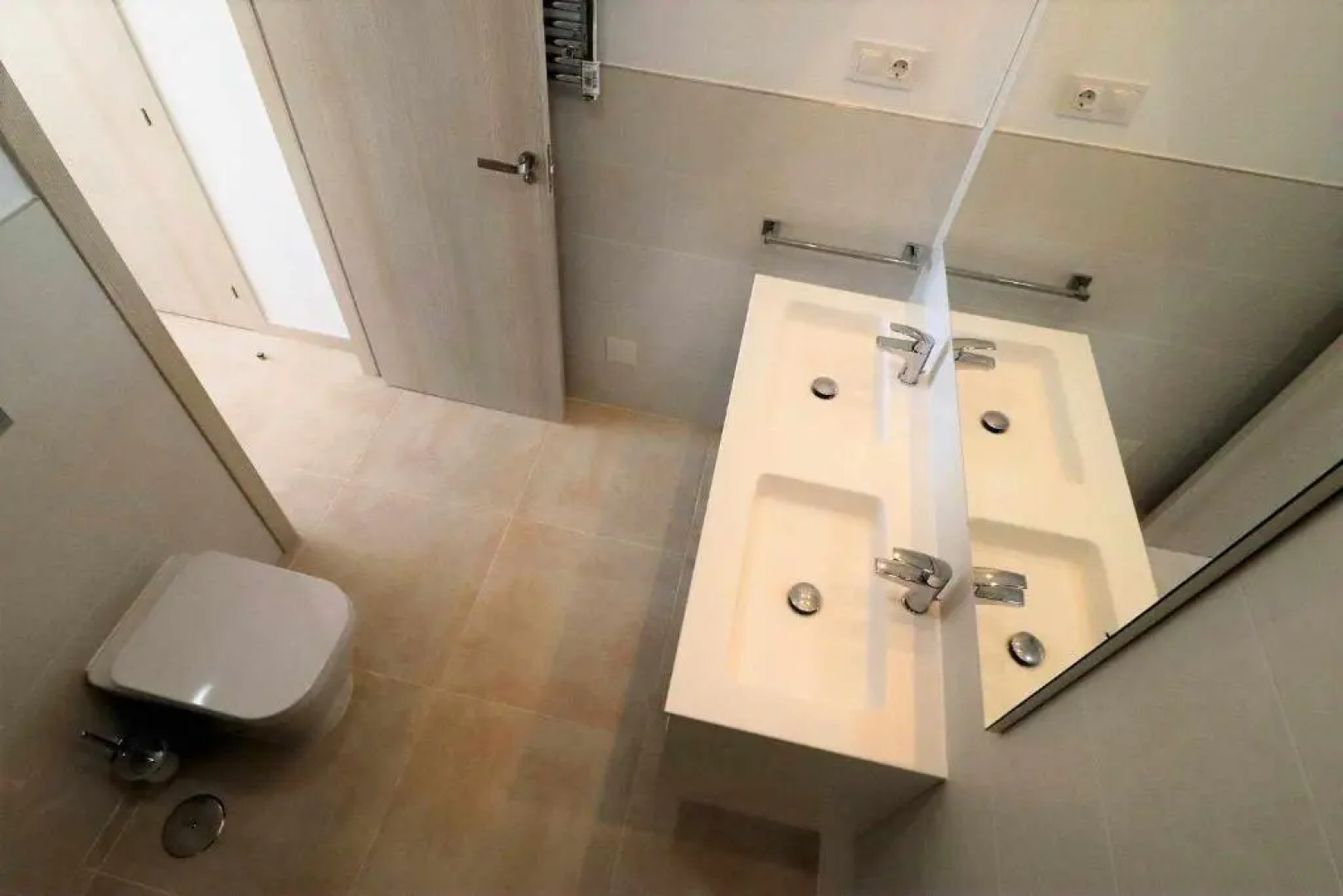 Azur apto lujo en 1a línea azotea piscina comun