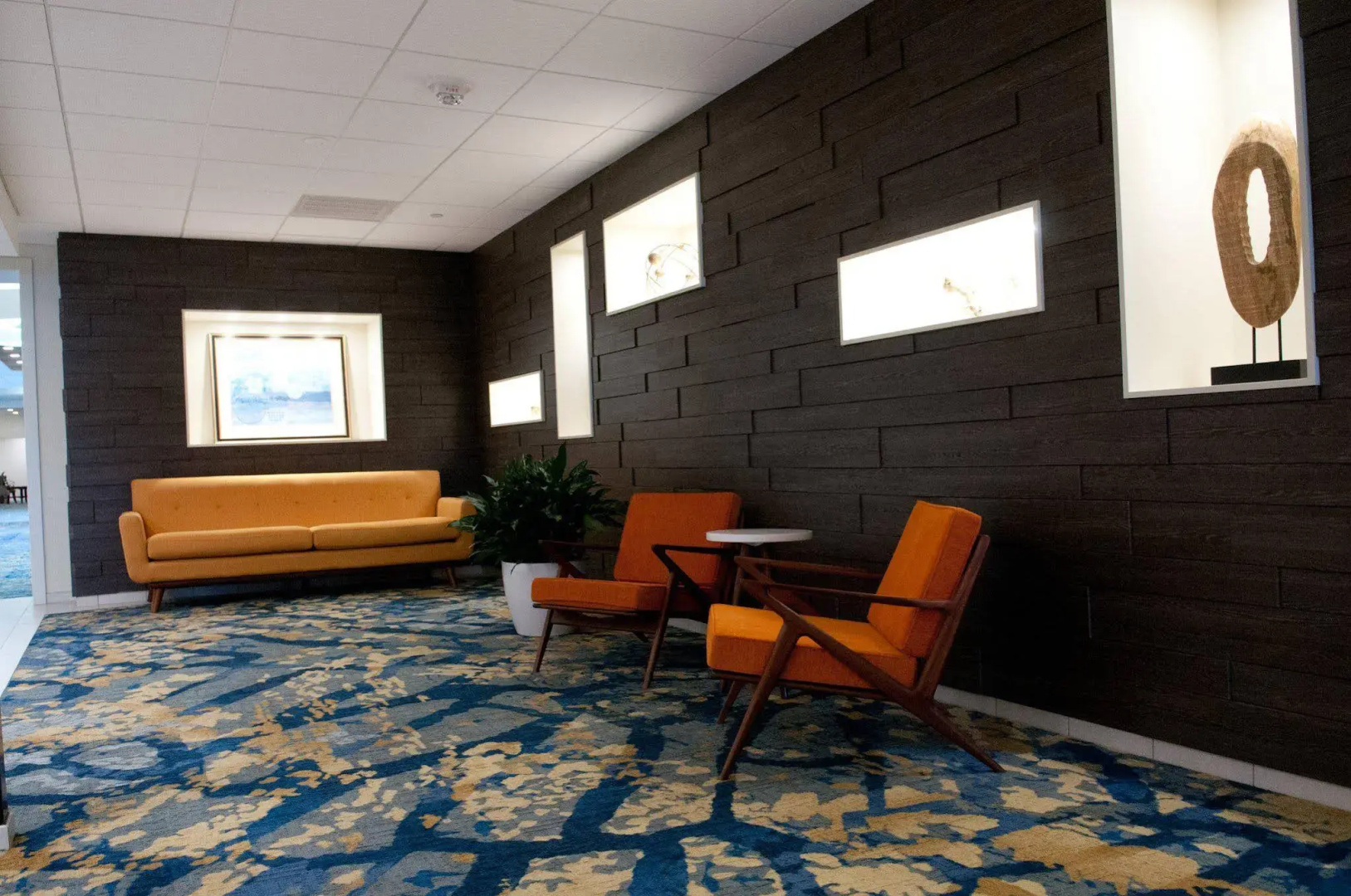 Crowne Plaza Suites Pittsburgh South by IHG