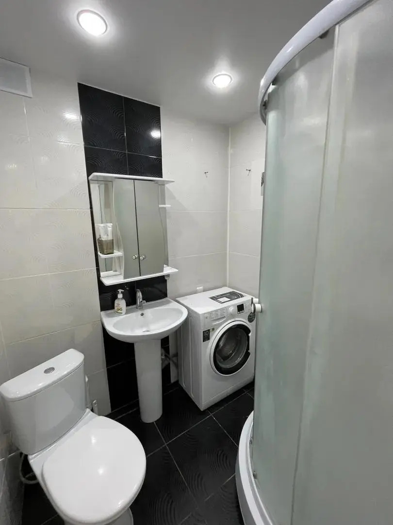 Апартаменты на проспекте Карла Маркса 69