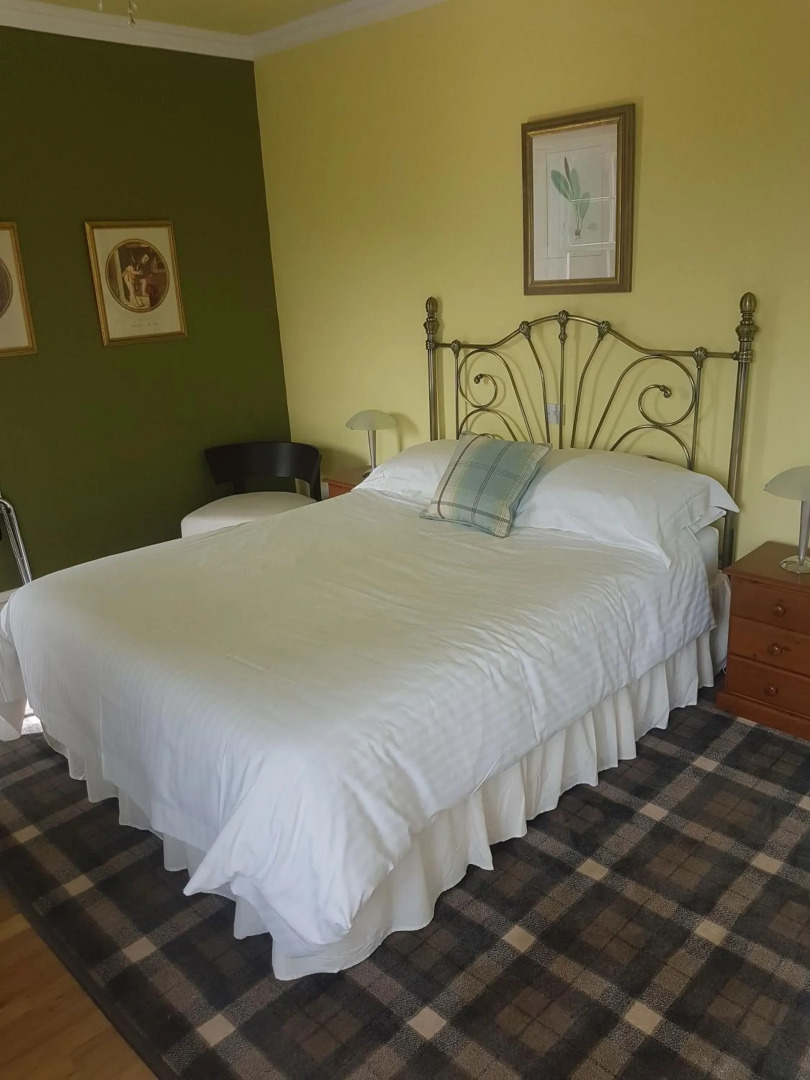 The Glenerne Guest House