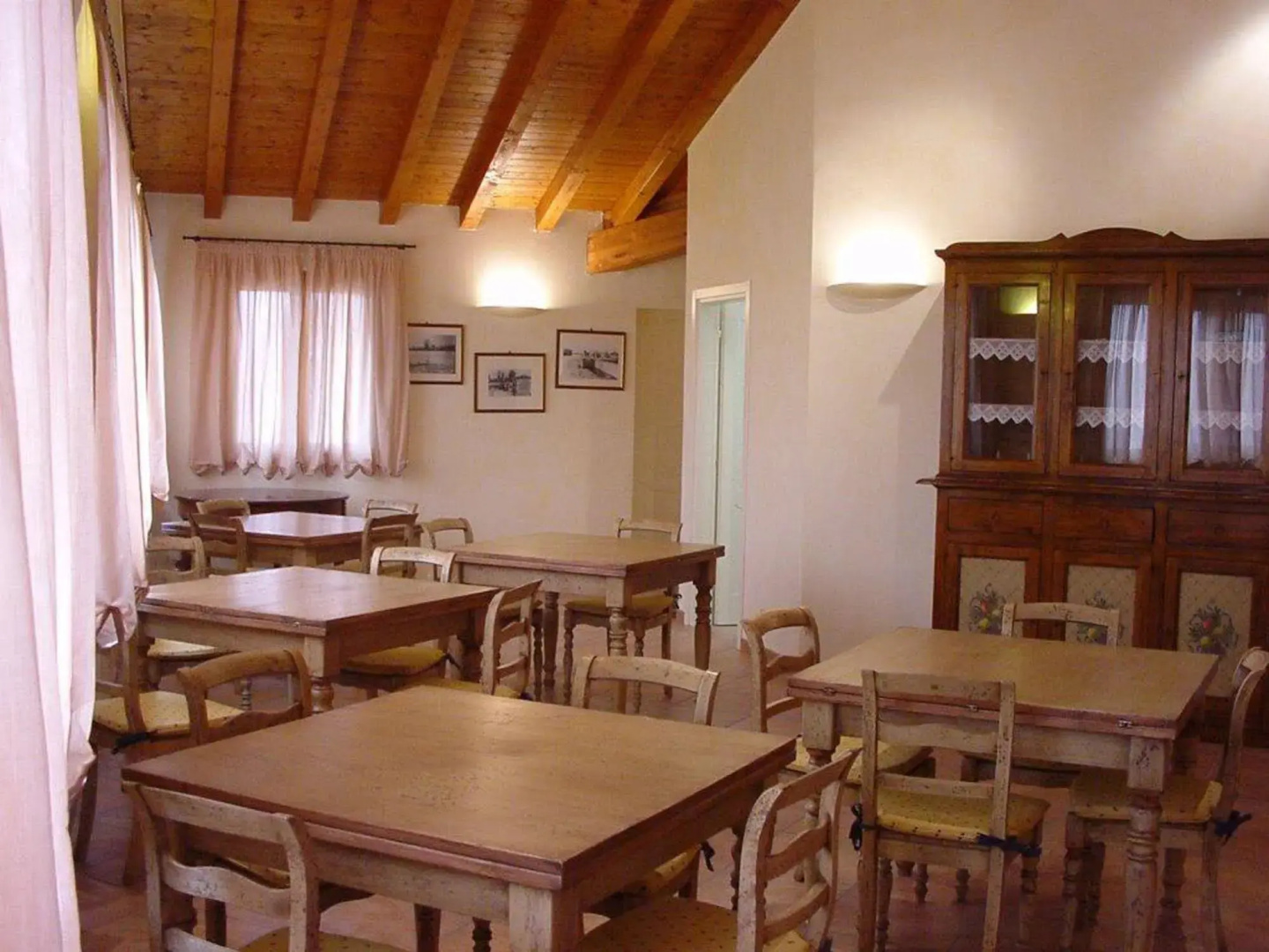 Adda Hotel