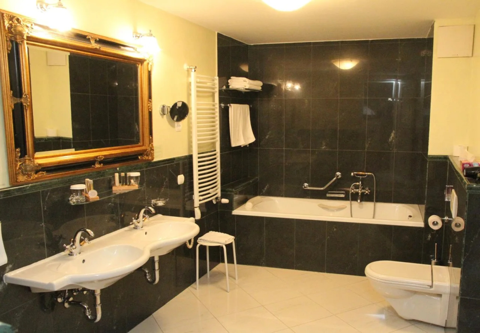 St. George Residence - All Suite Hotel DeLuxe