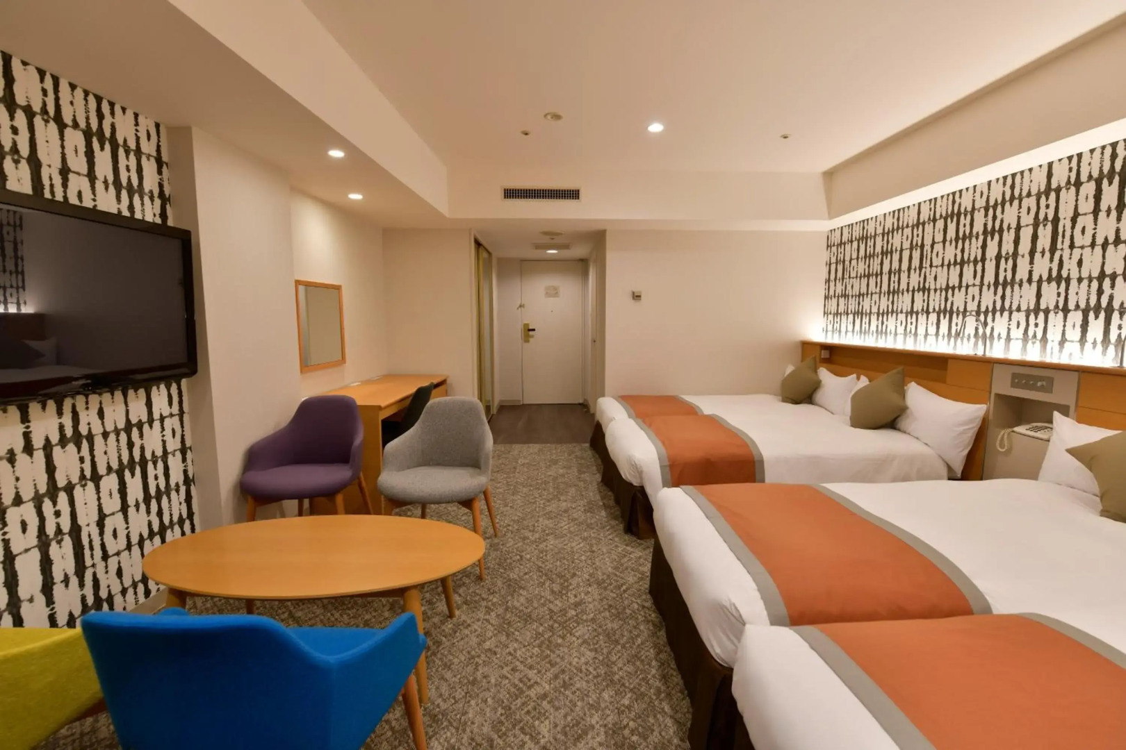 Отель Narita Tobu Hotel Airport