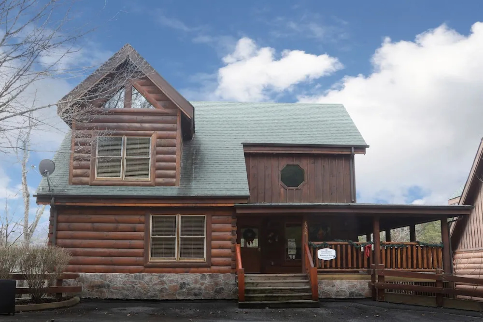 Echoes of Eden - Four Bedroom Cabin