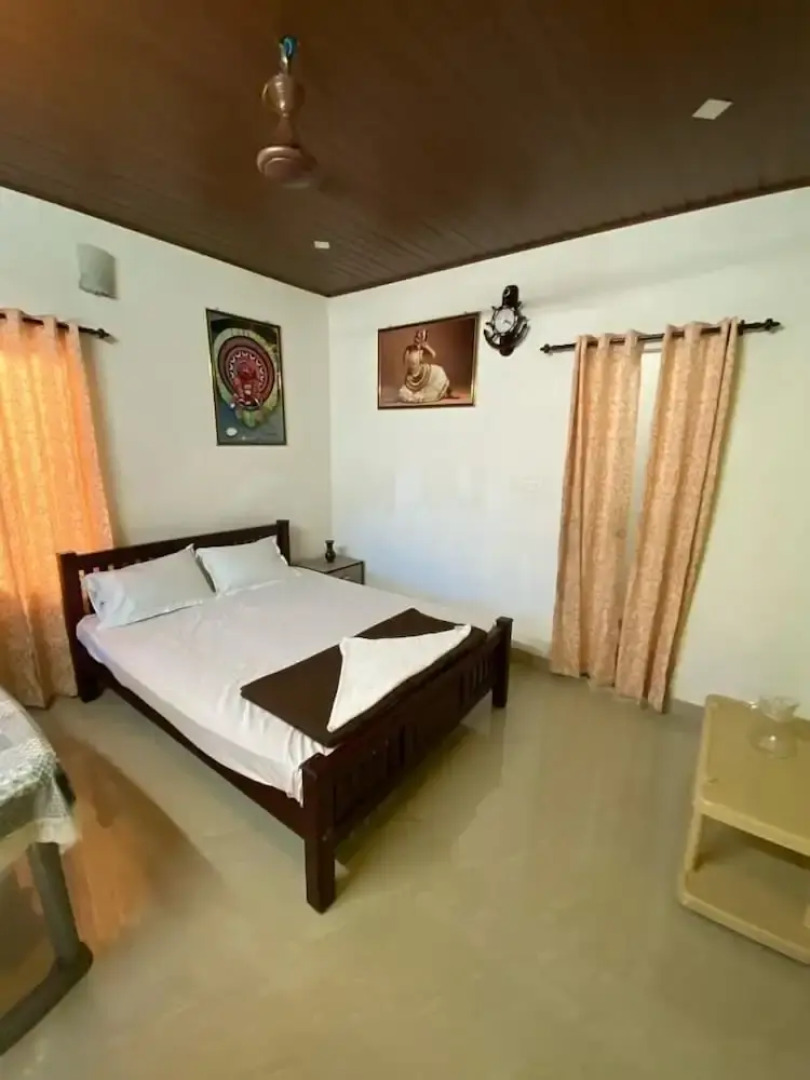 Lake Tree Homes and Resorts